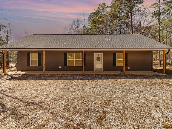 2nd image of 1420 Smith Woods Ln