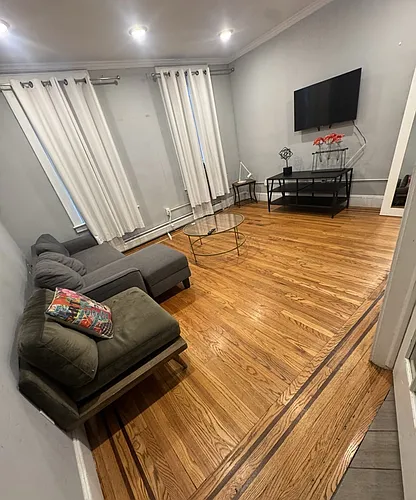 315 2nd St Photo 1