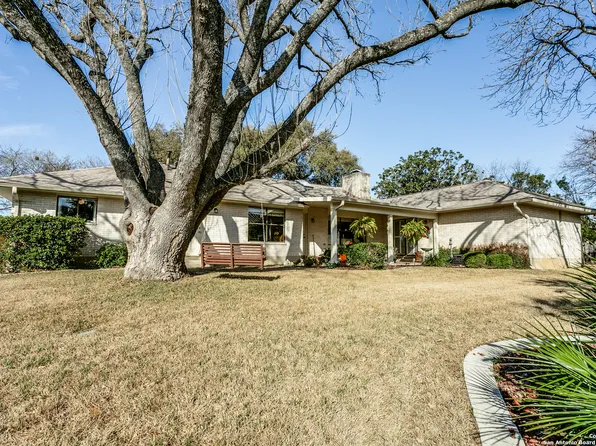 6322 Meadow Grove, Windcrest, TX 78239