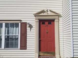 24 Mohave Dr, Absecon, NJ 08205
