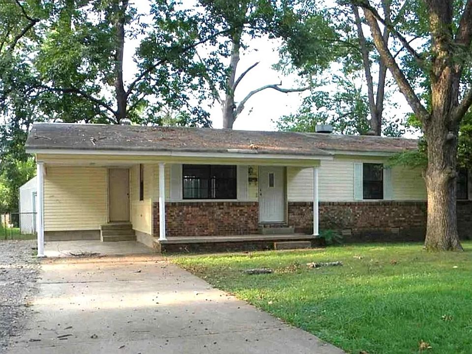 1st image of 106 Chrisp Ave
