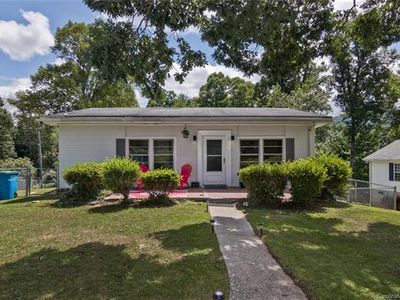 484 Onteora Blvd, Asheville, NC, 28803