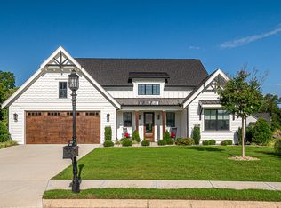 8289 Blackrock Dr, Ooltewah, TN 37363