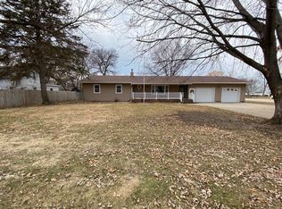 305 Marvin Ave, Volga, SD 57071