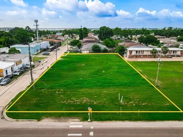Veterans Memorial Blvd, Kenner, LA 70062