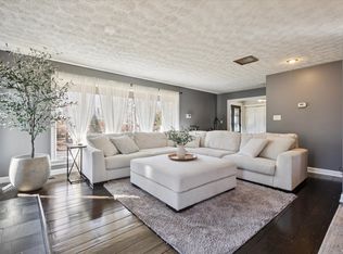 112 Overlook Dr, Williamsburg, VA 23185