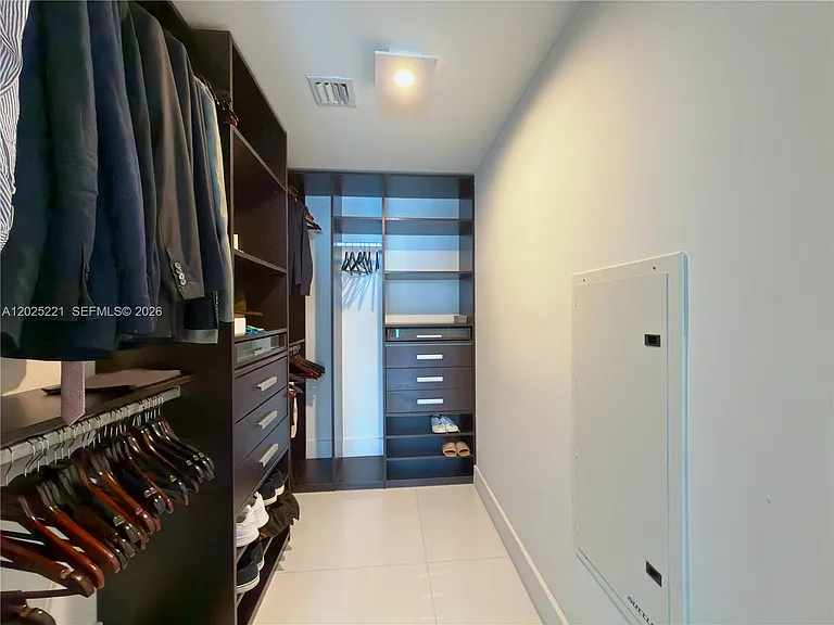 200 Biscayne Boulevard Way #4104 — Photo 11