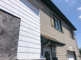106 E Ridge St, Summit Hill, PA 18250