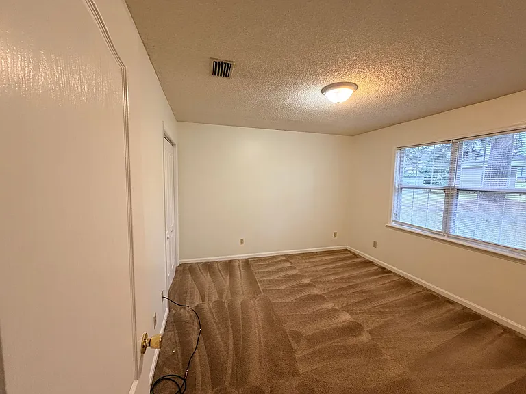 4109 Northlake Dr — Photo 8