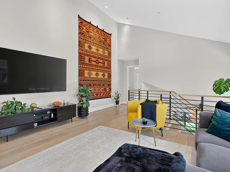 849 Union Ave — Photo 18