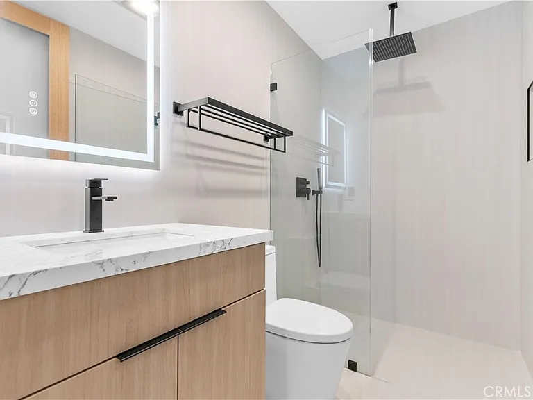 536 Hampton Rd — Photo 29