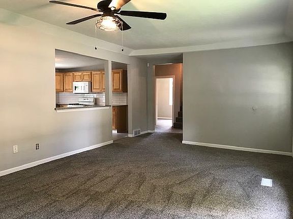 3rd image of 630 Lincoln Ave