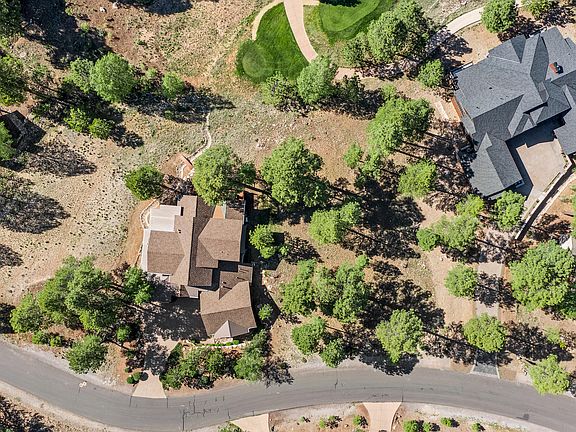 3rd image of 2240 Del Rae Dr