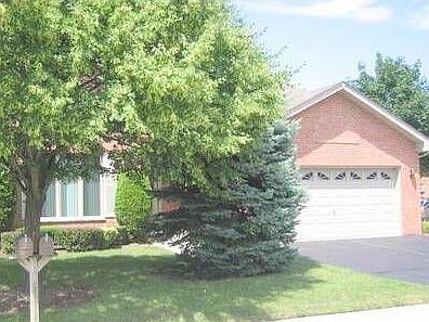 1st image of 152 Royal Ct