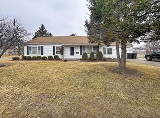 2362 45th St, Rock Island, IL 61201