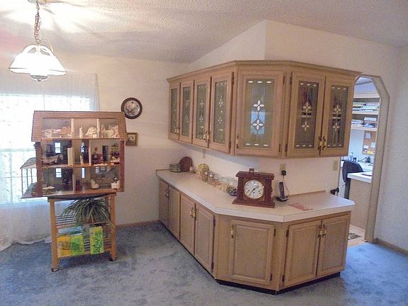 4th image of 15 Audubon Way