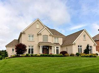 226 Longbow Ln, Mars, PA 16046