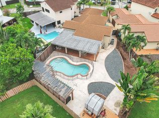 13218 SW 9th Ln, Miami, FL 33184