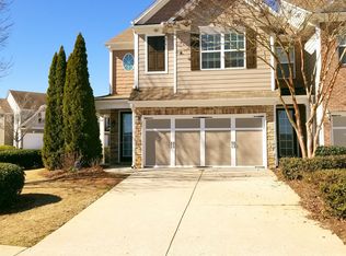 947 Pierce Ivy Ct, Lawrenceville, GA 30043