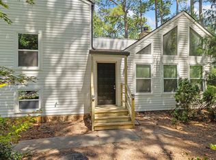 4060 Oak Ferry Dr NE, Kennesaw, GA 30144