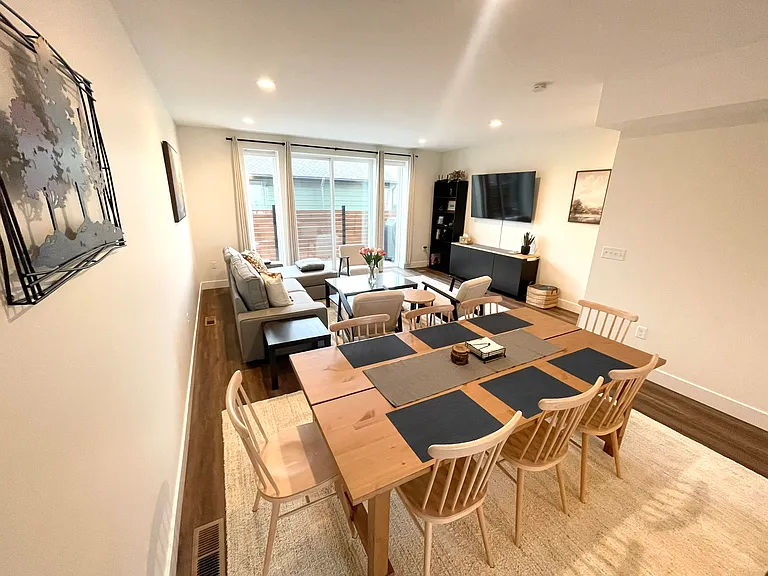 1215 Allison St #B — Photo 6