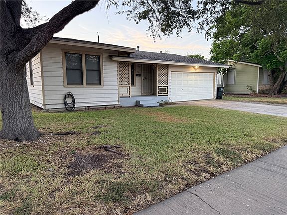 2nd image of 4721 Dody St