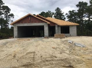 1945 Quintero Ln, Lehigh Acres, FL 33972