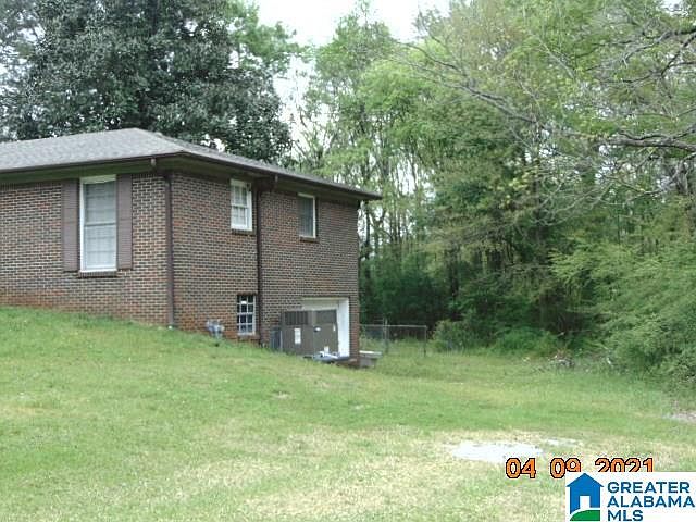 2nd image of 2515 16th St