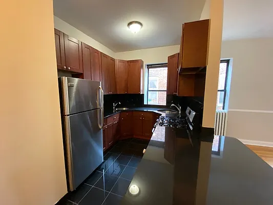 Rented by Mdays Realty | media 39