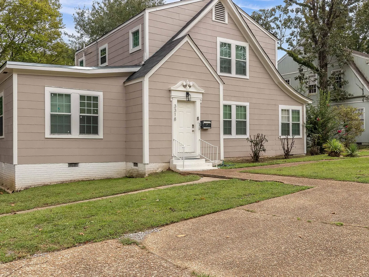 3318 N State St — Photo 2