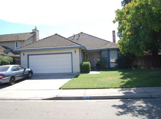 1340 Heathernoel Way, Turlock, CA 95382