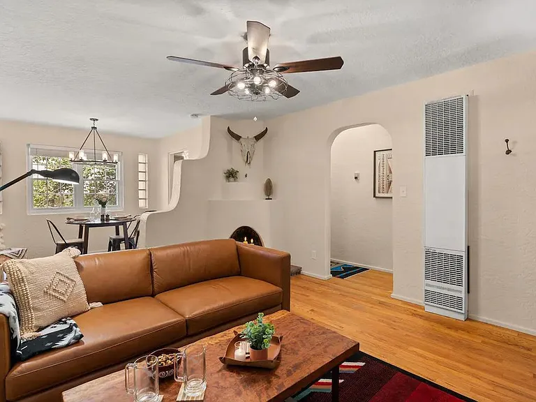 700 Don Gaspar Ave #3 — Photo 16