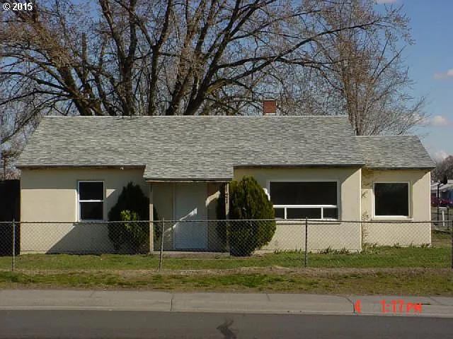 210 NW 11th St photo 1