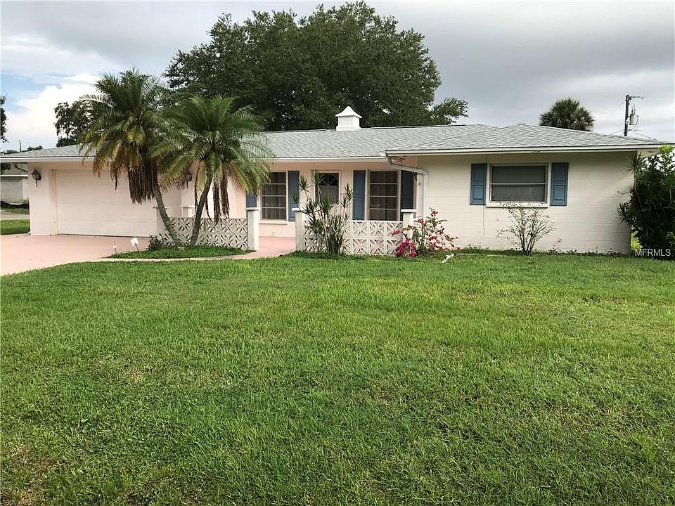 2nd image of 215 Rigel Rd