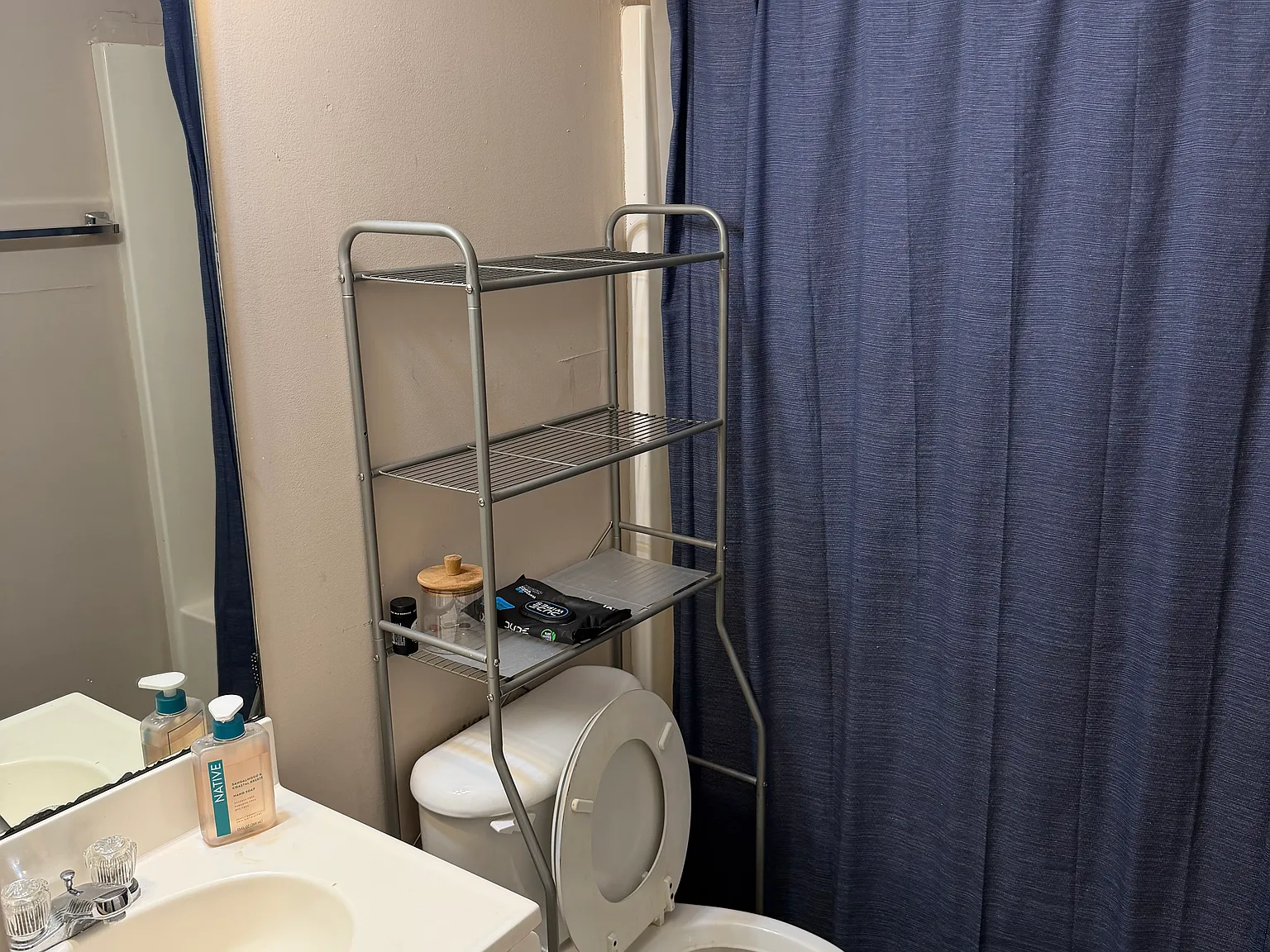 3 bed, 1260 sqft, $1,500 — Photo 2