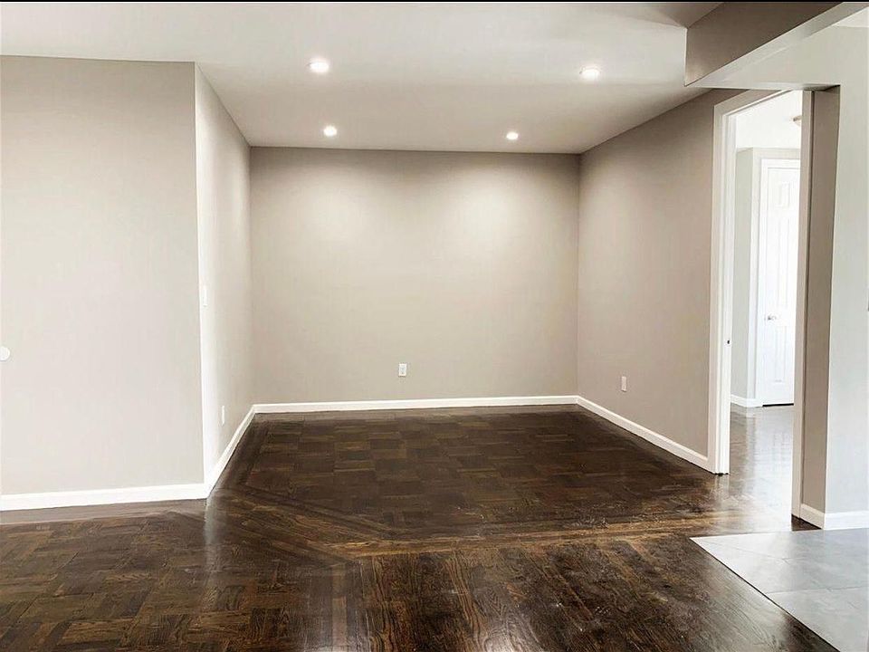 1st image of 55 E 196th St #E1