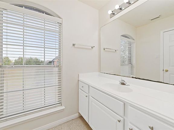3rd image of 13919 Eldridge Garden Cir