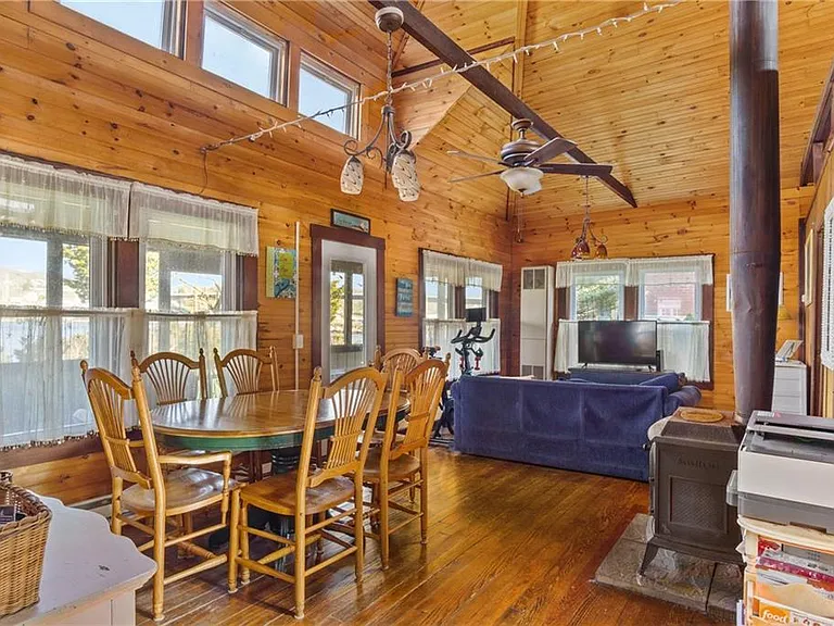 45 Narragansett Blvd — Photo 13