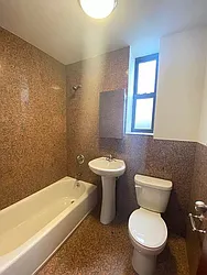 Rented by MOTION New York