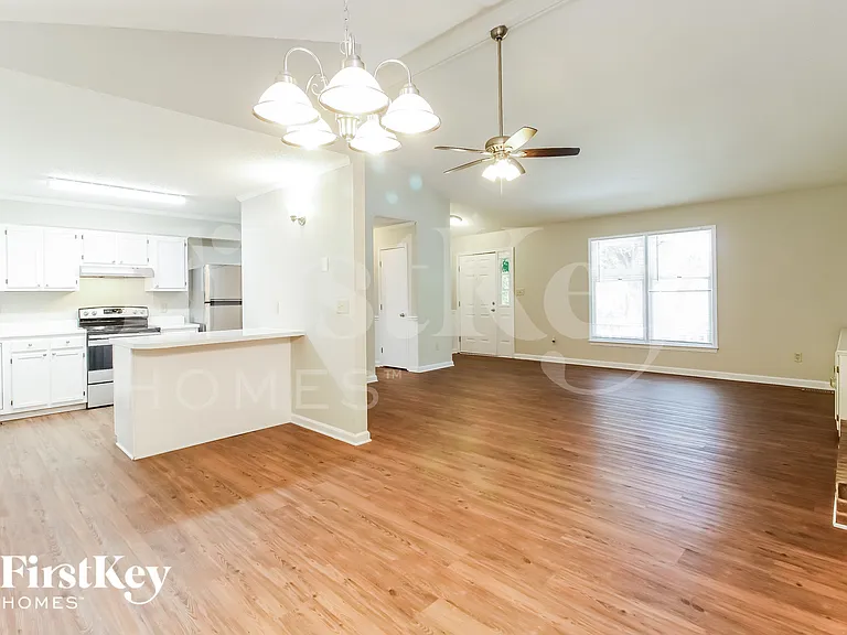 3007 Amidon Dr — Photo 4