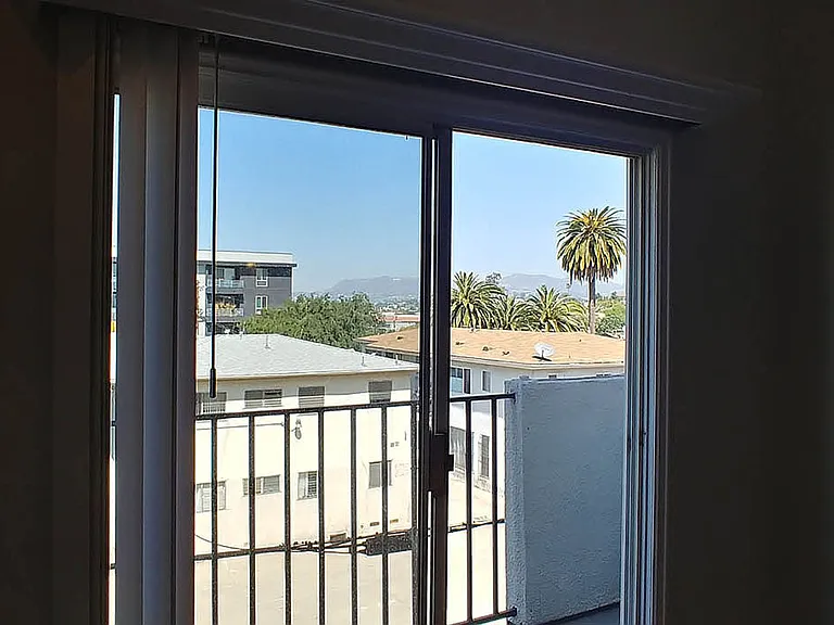 Villa De Adel Apts — Photo 134