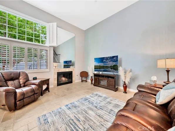 19110 Beachcrest Ln APT A, Huntington Beach, CA 92646