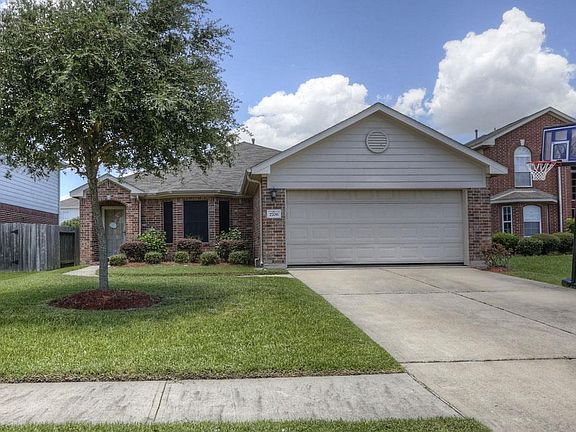 2nd image of 2706 Los Alamos Cir