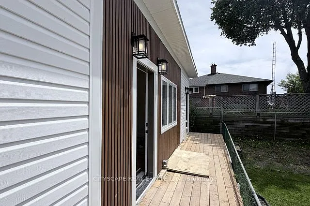 Building Photo - 15 Sanagan Rd #301