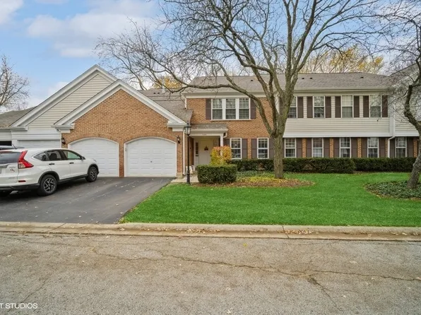 725 Burr Oak Ln APT D, Prospect Heights, IL 60070