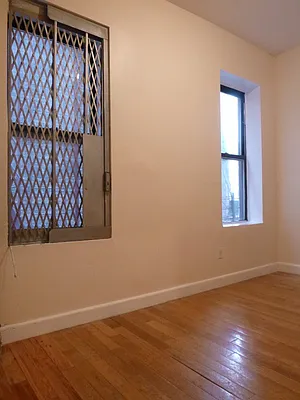 Rented by Bohemia Realty Group | media 17