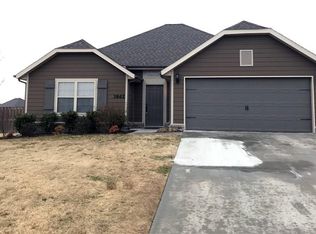 3862 Kirkbridge Pl, Springdale, AR 72764