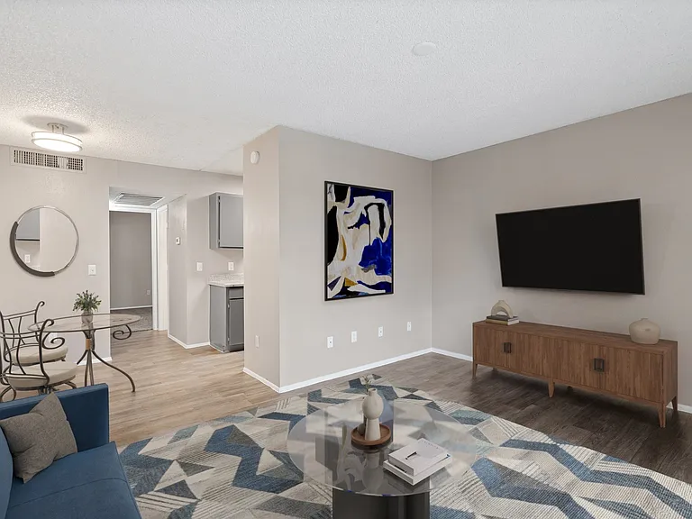 Verde Apartments — Photo 7