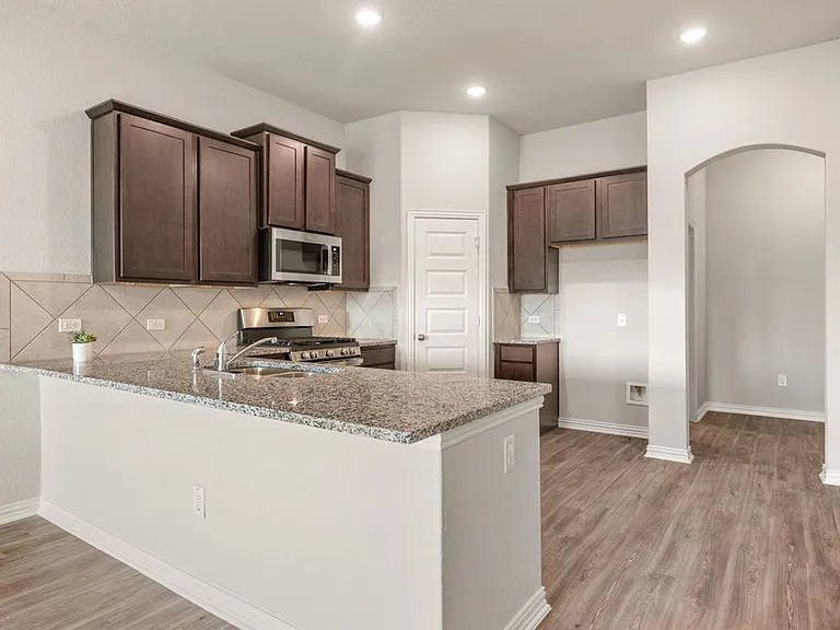 5502 Cibolo Pass — Photo 7