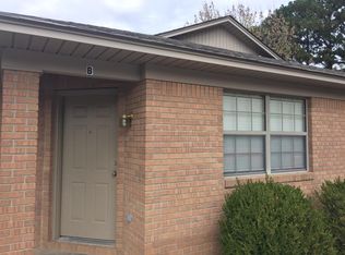 2516 Simms St #B, Conway, AR 72034